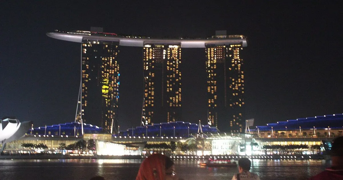 Singapore Marina Bay skyline from Merlion Park
