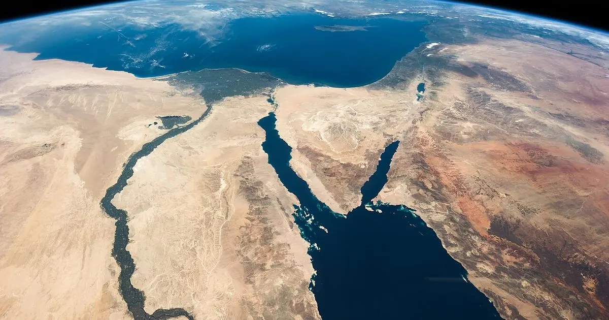 Nile and desert landscape in Egypt’s mild winter season