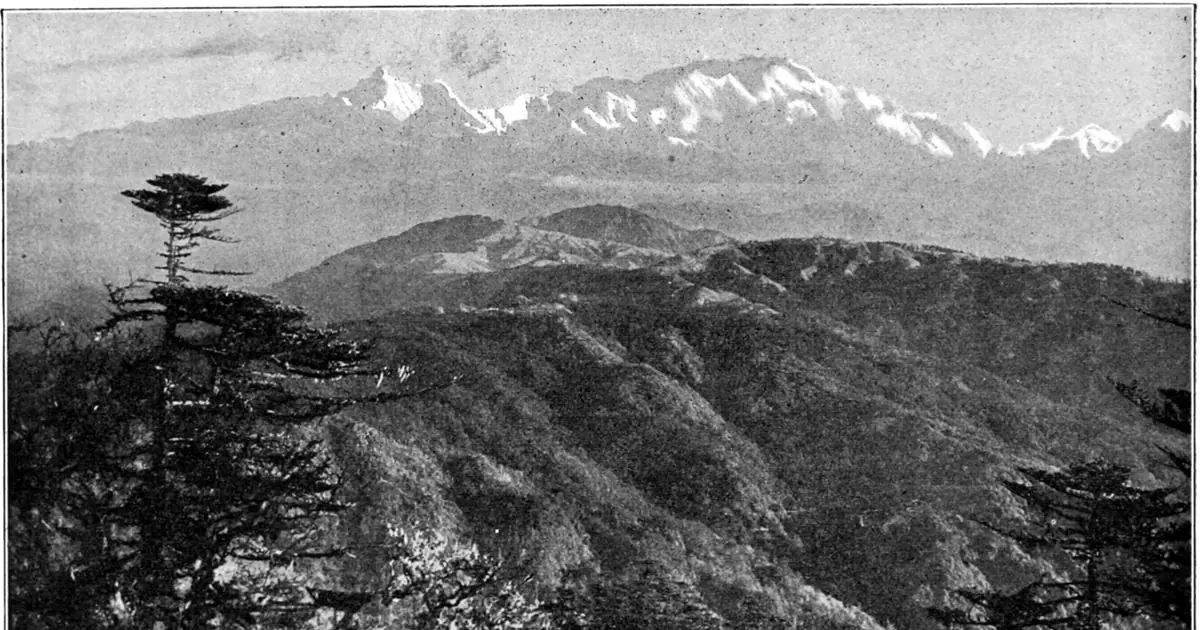 Snow-covered Himalayan peaks winter India